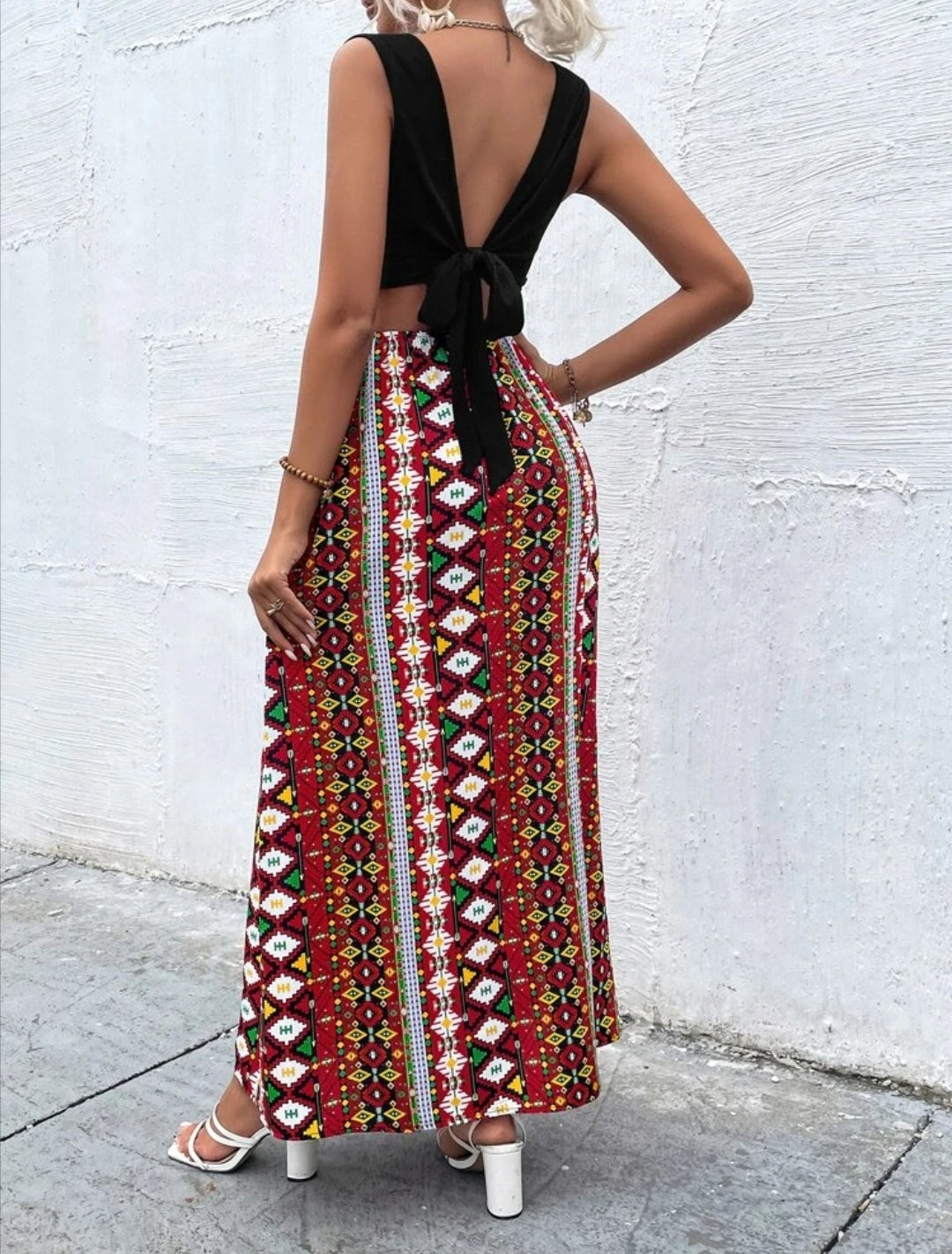 Robe fendue avec imprimé géométrique